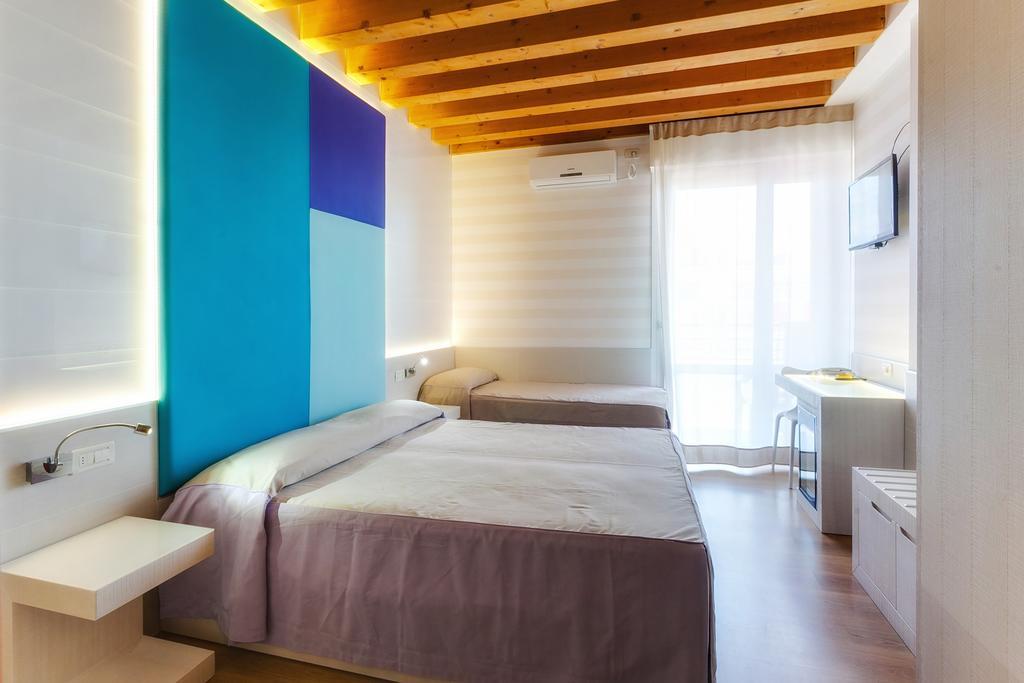 Hotel Helen Caorle Esterno foto