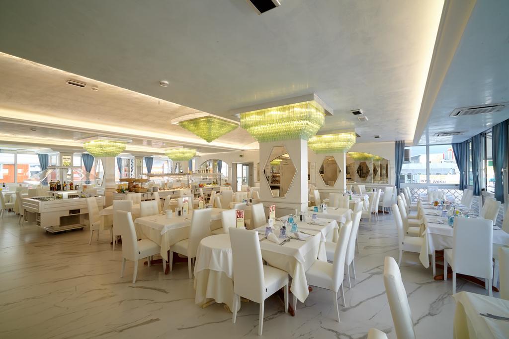 Hotel Helen Caorle Esterno foto
