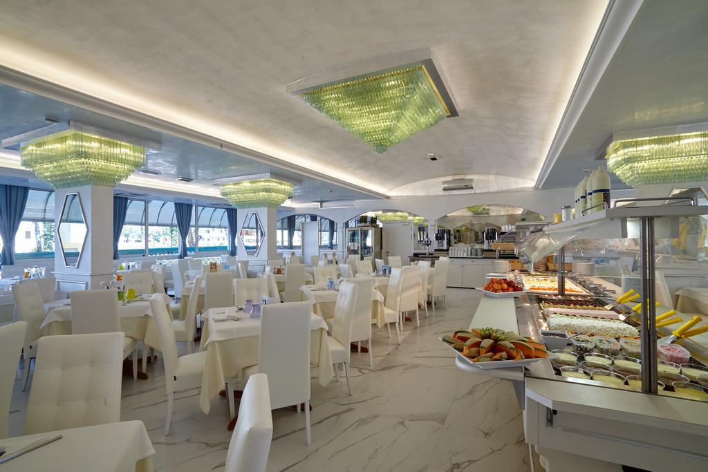 Hotel Helen Caorle Esterno foto