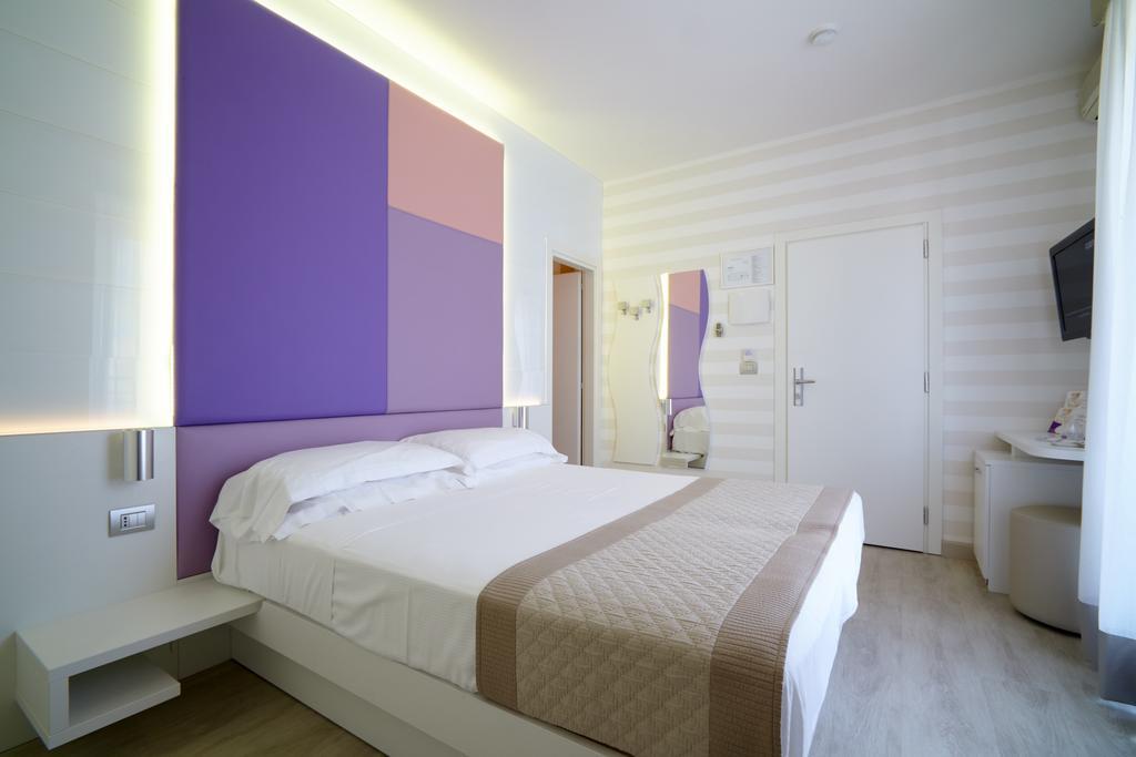 Hotel Helen Caorle Esterno foto